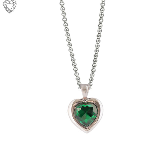 Belcher necklace with green heart pendant (ZN066a)